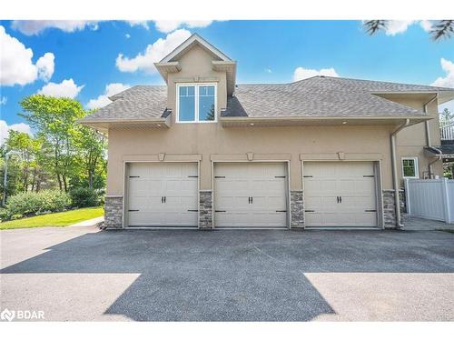 16 Bridle Path, Oro-Medonte, ON - Outdoor