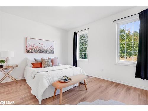 5-52 Providence Way, Wasaga Beach, ON - Indoor Photo Showing Bedroom