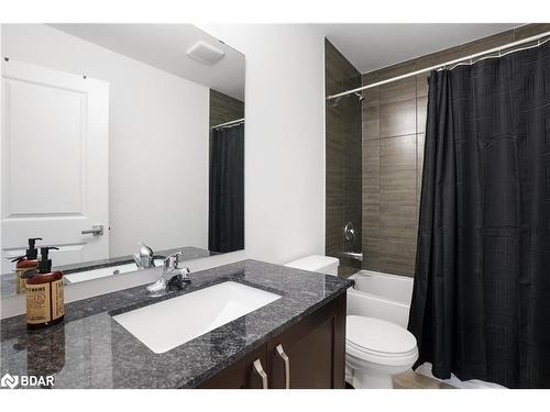 59 Wheatfield Road Road, Barrie, ON - Indoor Photo Showing Bathroom