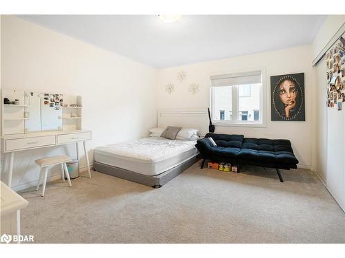 59 Wheatfield Road Road, Barrie, ON - Indoor Photo Showing Bedroom