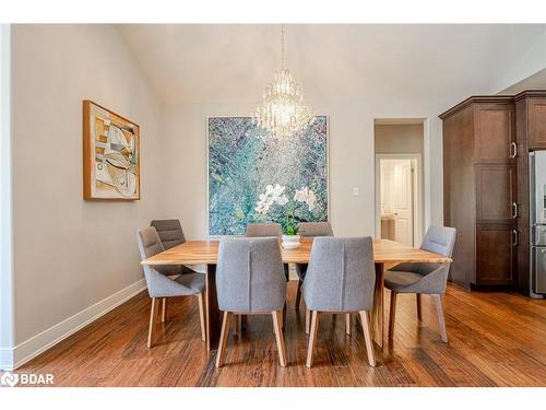 158 Mennill Drive, Minesing, ON - Indoor Photo Showing Dining Room