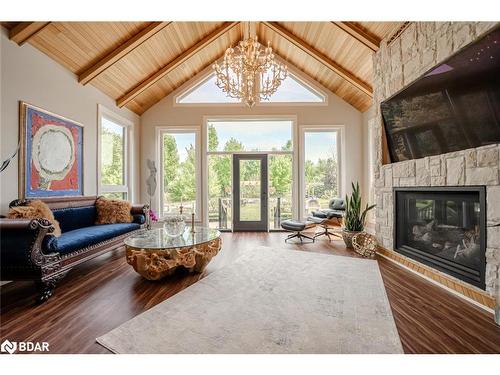 158 Mennill Drive, Minesing, ON - Indoor Photo Showing Living Room With Fireplace