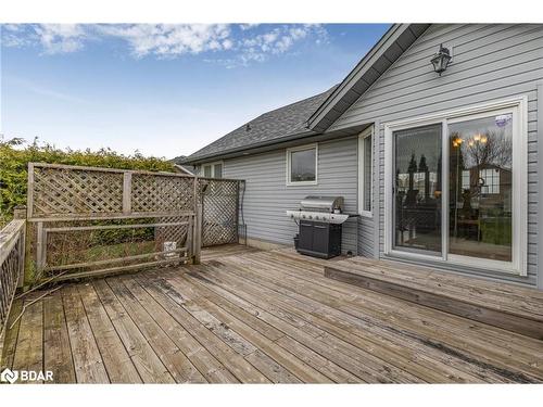 62 Springdale Drive, Lindsay, ON - Outdoor With Deck Patio Veranda With Exterior