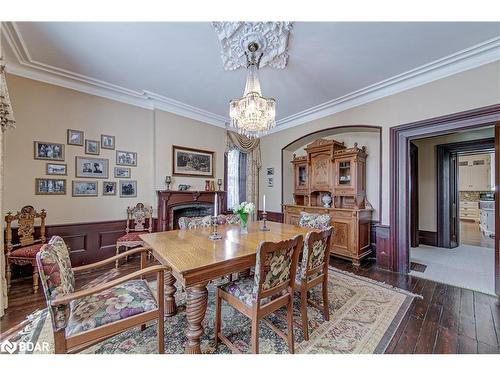 1680 Highway 26, Rr #2, Springwater, ON - Indoor Photo Showing Dining Room