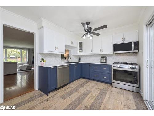 218 Beattie Avenue, Alliston, ON - Indoor Photo Showing Kitchen