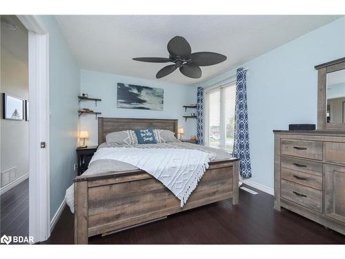 218 Beattie Avenue, Alliston, ON - Indoor Photo Showing Bedroom