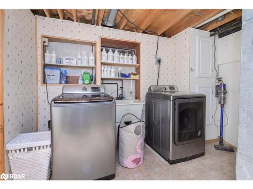 218 Beattie Avenue, Alliston, ON - Indoor Photo Showing Laundry Room