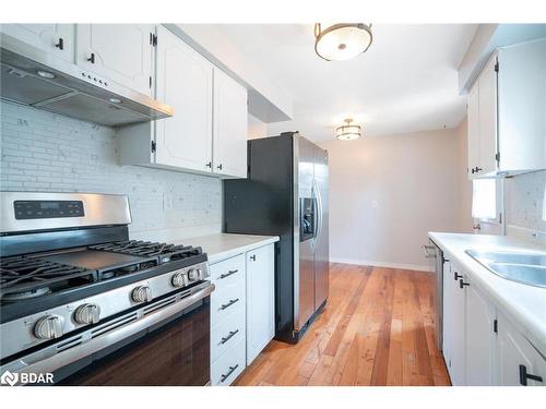 22 Stephensen Court, Brampton, ON - Indoor Photo Showing Kitchen With Double Sink