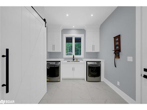 49 Melissa Lane, Tiny, ON - Indoor Photo Showing Laundry Room