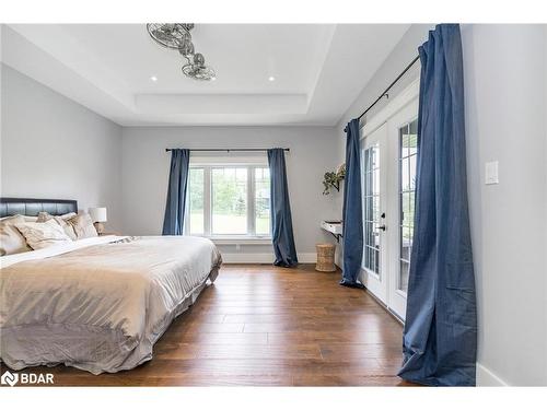 141 Dale Crescent, Bradford West Gwillimbury, ON - Indoor Photo Showing Bedroom