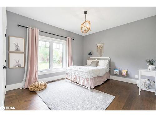 141 Dale Crescent, Bradford West Gwillimbury, ON - Indoor Photo Showing Bedroom