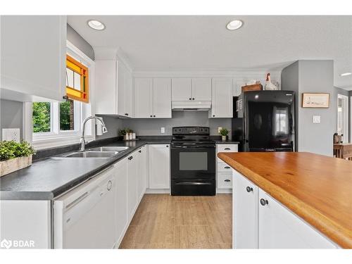 63 Hersey Crescent, Barrie, ON - Indoor Photo Showing Kitchen With Double Sink