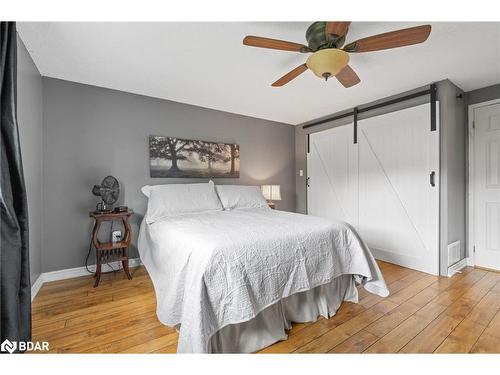 63 Hersey Crescent, Barrie, ON - Indoor Photo Showing Bedroom