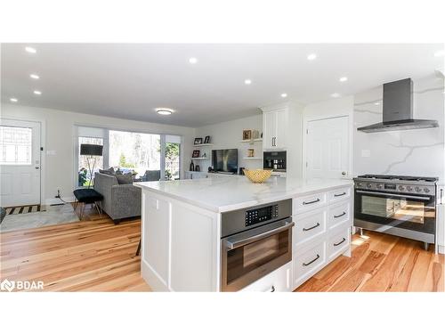 134 Switzer Street, New Lowell, ON - Indoor Photo Showing Kitchen With Upgraded Kitchen