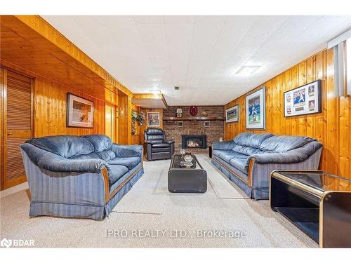 16 Langstone Crescent, Georgetown, ON - Indoor With Fireplace