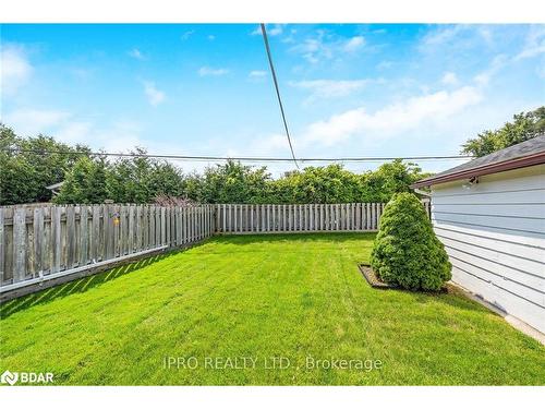 16 Langstone Crescent, Georgetown, ON - Outdoor