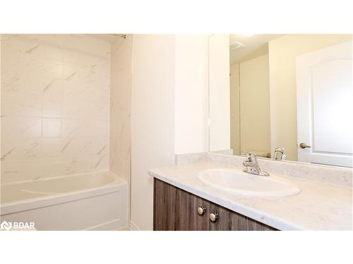 107 Surf Drive, Wasaga Beach, ON - Indoor Photo Showing Bathroom