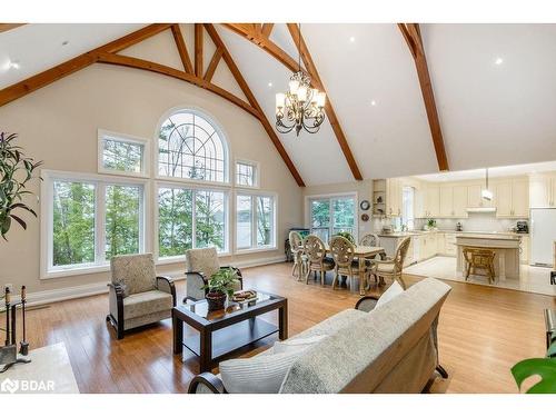 3-1058 Whites Road, Port Carling, ON - Indoor Photo Showing Living Room