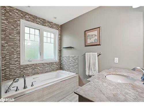 11 Rosemary Road, Tiny Twp, ON - Indoor Photo Showing Bathroom