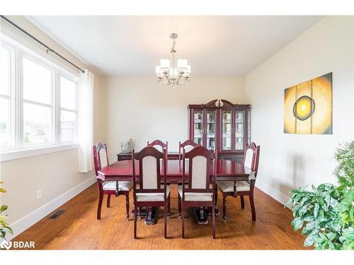 45 Betty Boulevard, Wasaga Beach, ON - Indoor Photo Showing Dining Room