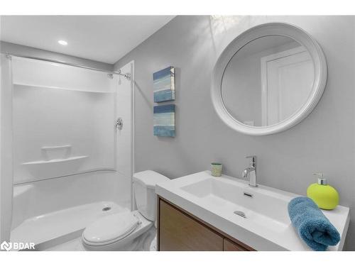 620 Bayport Boulevard, Midland, ON - Indoor Photo Showing Bathroom