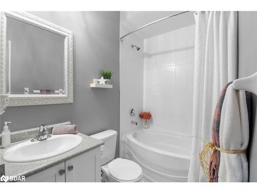 620 Bayport Boulevard, Midland, ON - Indoor Photo Showing Bathroom