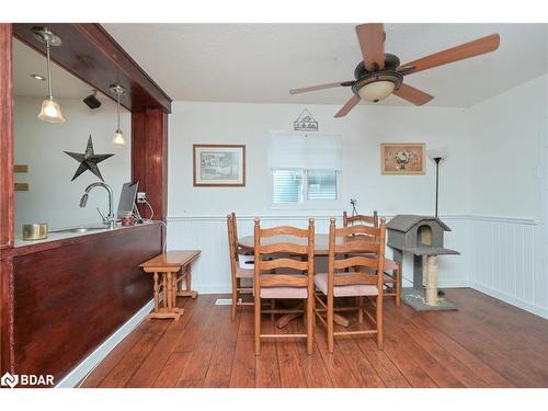 1071 Wood Street, Innisfil, ON - Indoor Photo Showing Dining Room