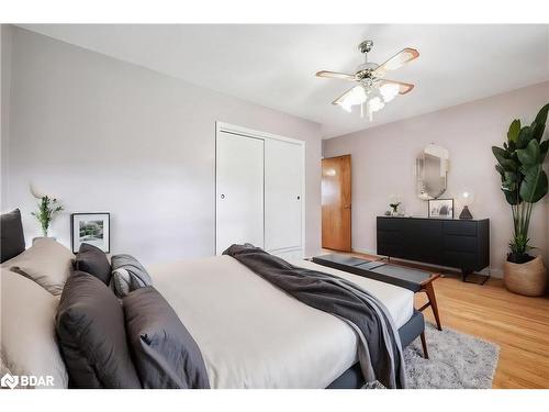 3027 Weston Road, Toronto, ON - Indoor Photo Showing Bedroom