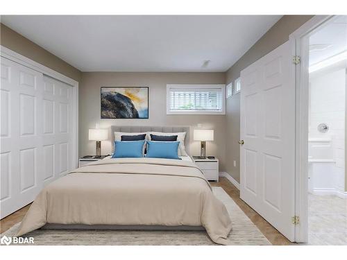 86 Osprey Ridge Road, Barrie, ON - Indoor Photo Showing Bedroom