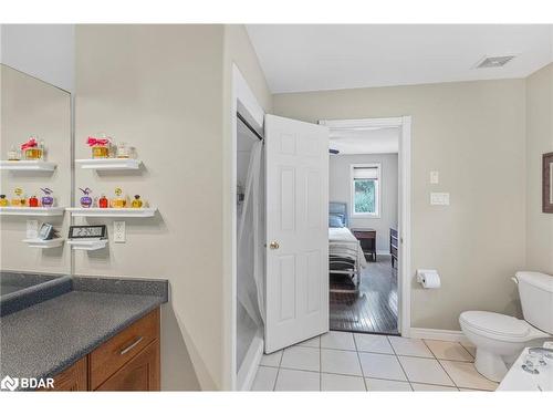 69 Miller Drive, Barrie, ON - Indoor Photo Showing Bathroom