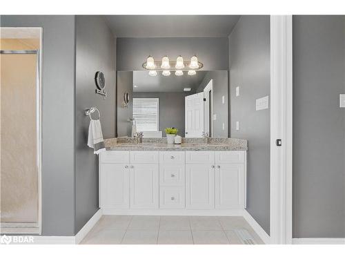 30 Capilano Court, Barrie, ON - Indoor Photo Showing Bathroom