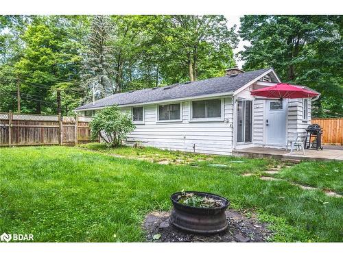 3923 Algonquin Avenue, Innisfil, ON - Outdoor