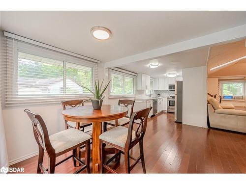 3923 Algonquin Avenue, Innisfil, ON - Indoor Photo Showing Dining Room