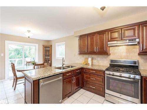 109 Dyer Drive, Wasaga Beach, ON - Indoor Photo Showing Kitchen With Double Sink