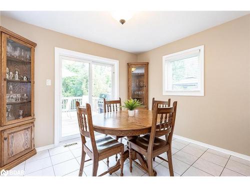 109 Dyer Drive, Wasaga Beach, ON - Indoor Photo Showing Dining Room