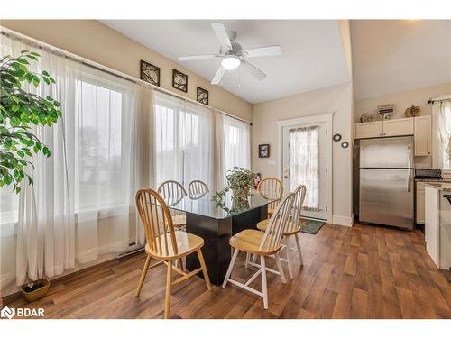 69-8 Natures Lane, Cherry Valley, ON - Indoor Photo Showing Dining Room