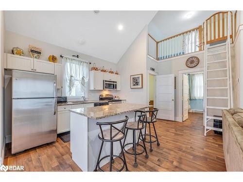 69-8 Natures Lane, Cherry Valley, ON - Indoor Photo Showing Kitchen