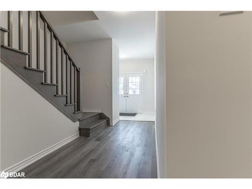 365 Beechwood Forest Lane, Gravenhurst, ON - Indoor Photo Showing Other Room