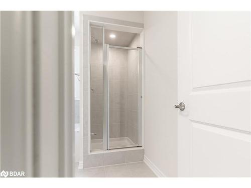 365 Beechwood Forest Lane, Gravenhurst, ON - Indoor Photo Showing Bathroom