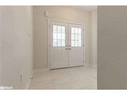 335 Beechwood Forest Lane, Gravenhurst, ON - Indoor Photo Showing Other Room