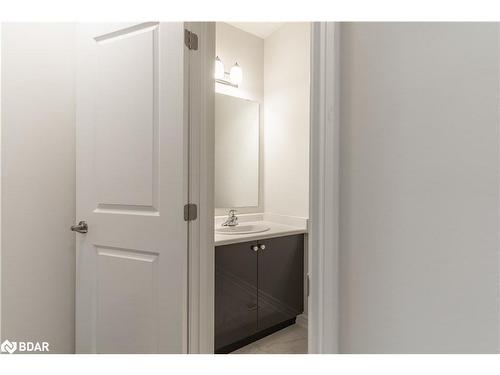 335 Beechwood Forest Lane, Gravenhurst, ON - Indoor Photo Showing Bathroom