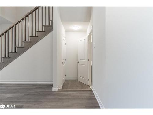 335 Beechwood Forest Lane, Gravenhurst, ON - Indoor Photo Showing Other Room