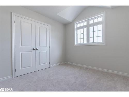 335 Beechwood Forest Lane, Gravenhurst, ON - Indoor Photo Showing Other Room