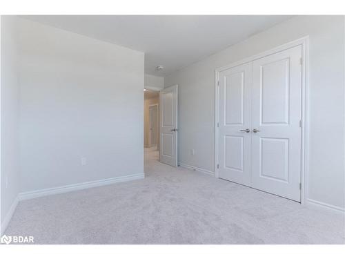 335 Beechwood Forest Lane, Gravenhurst, ON - Indoor Photo Showing Other Room