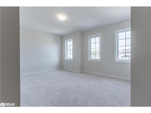 335 Beechwood Forest Lane, Gravenhurst, ON - Indoor Photo Showing Other Room