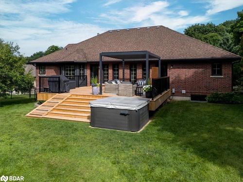 32 Forest Hill Drive, Midhurst, ON - Outdoor With Deck Patio Veranda