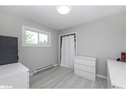 23 Leisure Court, Coldwater, ON - Indoor