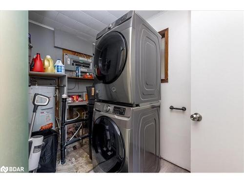 23 Leisure Court, Coldwater, ON - Indoor Photo Showing Laundry Room