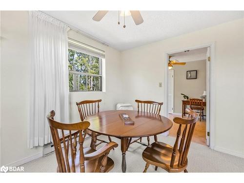 402-291 Blake Street, Barrie, ON - Indoor Photo Showing Dining Room