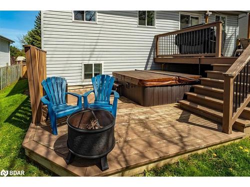 35 Reid Crescent, Collingwood, ON - Outdoor With Deck Patio Veranda With Exterior